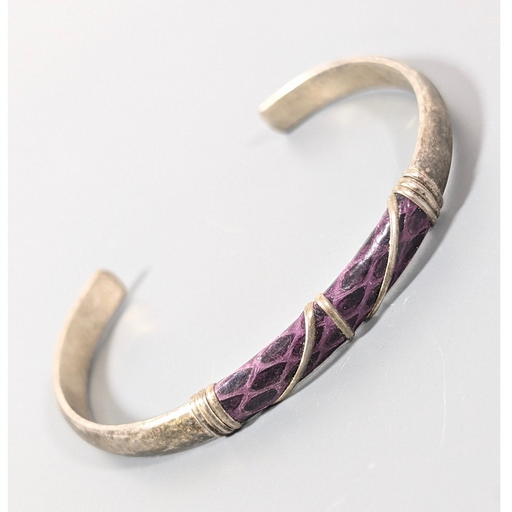 Vintage 90s Purple Leather Inlay Silver Tone Cuff Bracelet Boho Artisan 6.5"